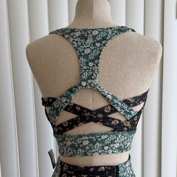 NWT FP Movement by Free People Synergy Print Bra Size S - Picture 5 of 9